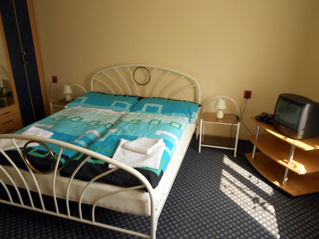 Penzion Paradise Ostrava Habitación foto